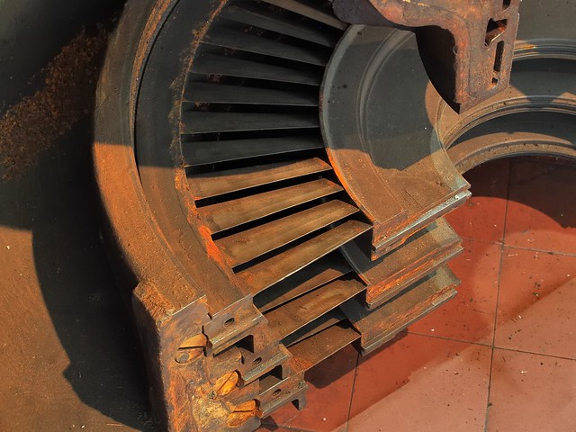 Upper casing, No 9 steam-turbine & pump set, 1933 - Kempton Great Engines museum, Surrey, England ..