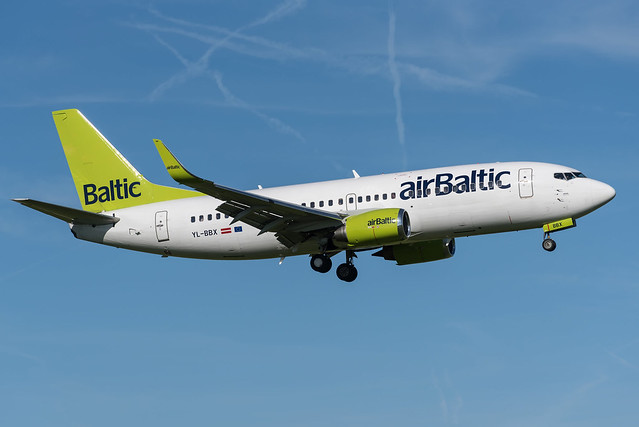 Air Baltic / B733 / YL-BBX / EHAM 36R