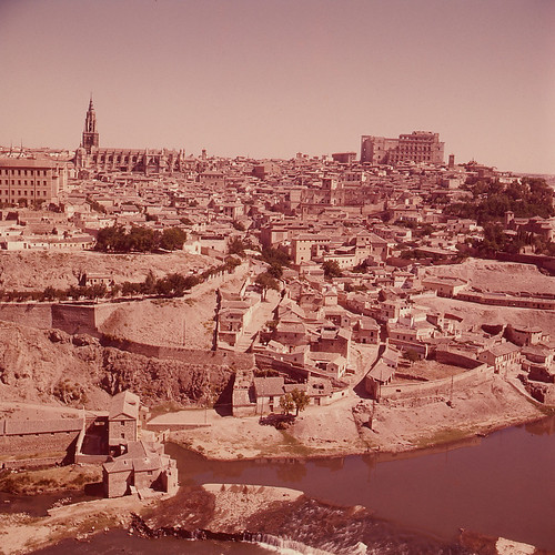 Toledo en los años 50. Fotografía de Nicolás Muller  © Archivo Regional de la Comunidad de Madrid, fondo fotográfico