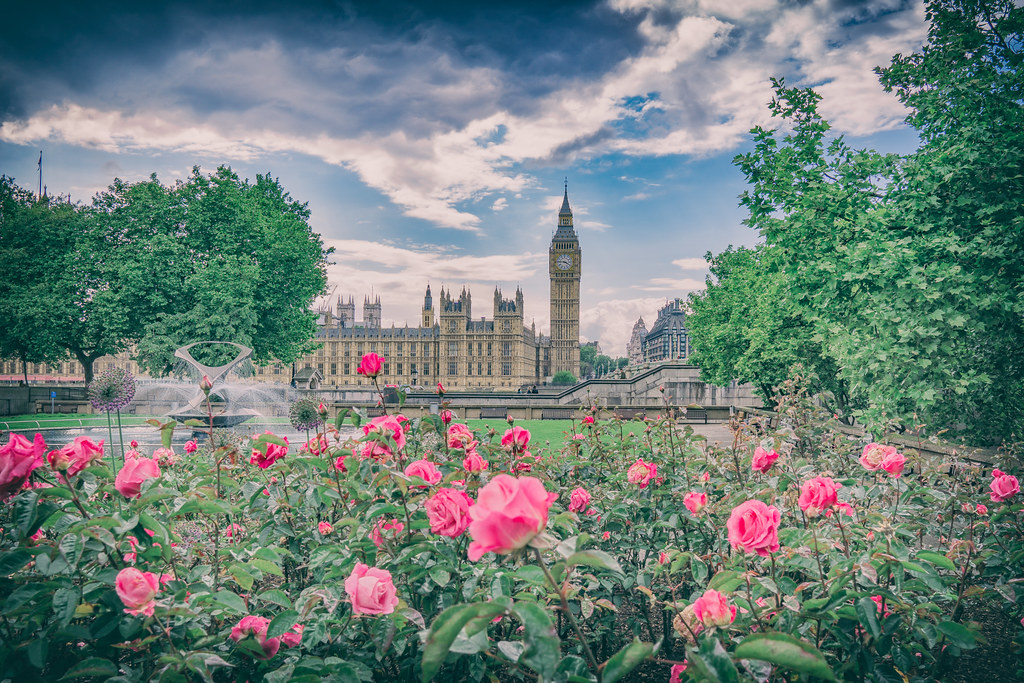 At The Setting Of The Sun 2017 Version (Westminster Spring) by Simon & His Camera