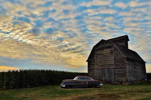 cadillacranch cadillac abandonedcar car ranch sunset sky clouds illinois oldcar rust farm corn field crib old vintage