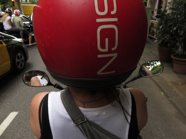 red helmet (2015)