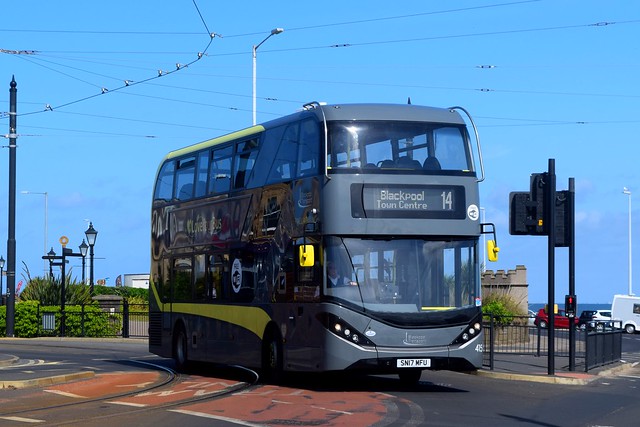 Blackpool Transport 415 - SN17 MFU