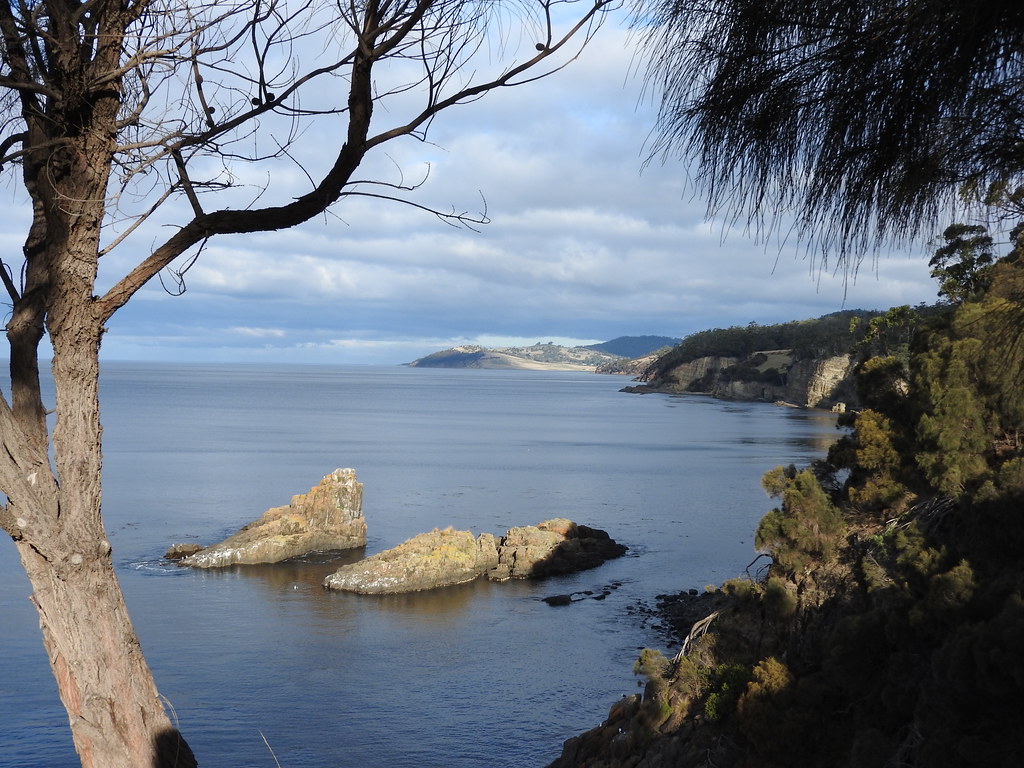 Olgers Rocks soldiers rocks off Blackmans bay Tasmania | Jean Rogers | Flickr