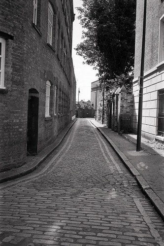 Wapping | by SandersOfTheRiver