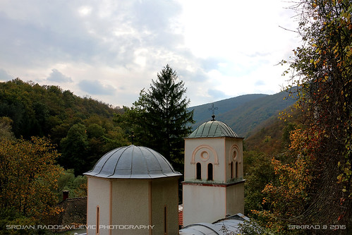 monastery gornjak serbia srbija manastir travel landscape hills clouds mountains autumn fall cloudy