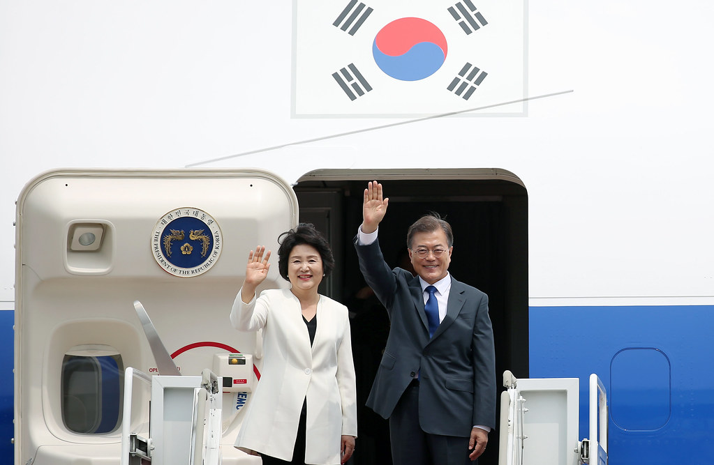 President_Moon_Jaein_SeoulAirport_20170628_05 | President Mo… | Flickr