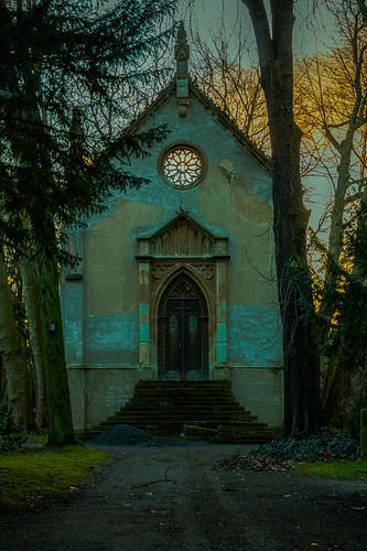 altenburg graveyard sunset silence crypt chapel