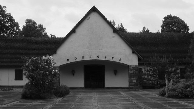 1936/39 Bogensee Landsitz Goebbels Waldhof am Bogensee von Heinrich Schweitzer/Hugo Constantin Bartels Nikolai-Ostrowski-Straße in 16348 Wandlitz