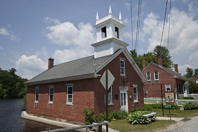 Harrisville, NH public library