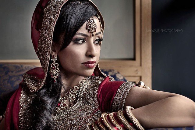 Muslim Bride Portrait | Asian Wedding Photography by J.Hoque | www.jhoque.com