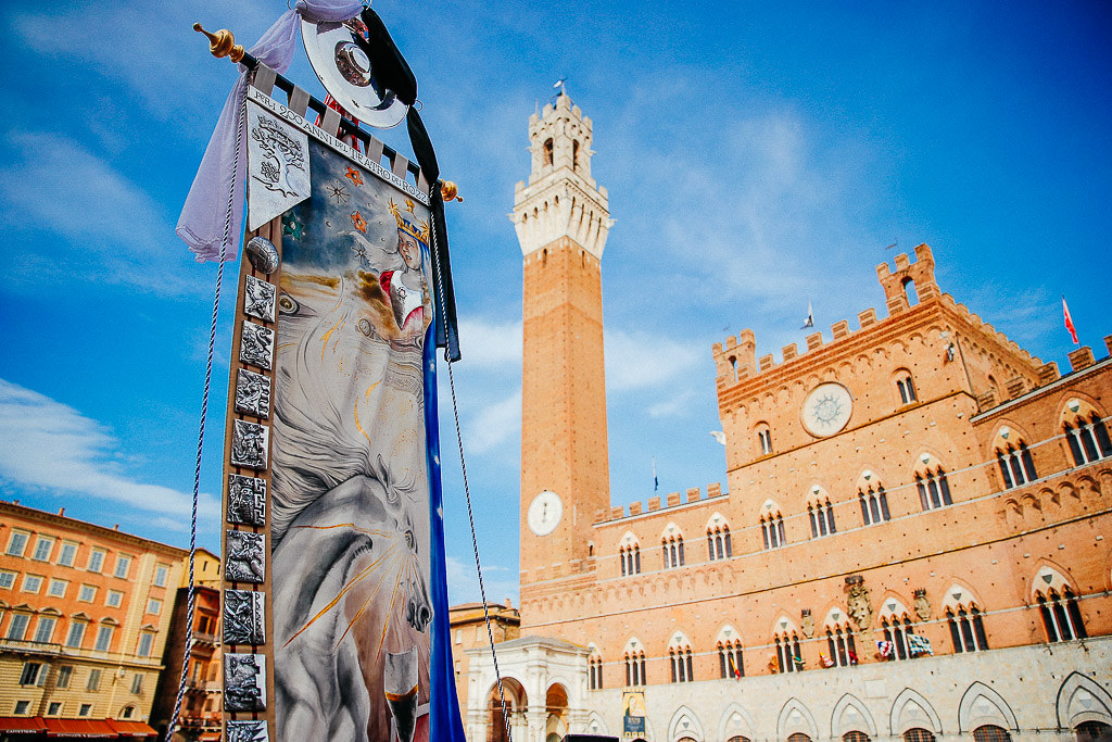 Corteo della Vittoria, Contrada della Giraffa. Foto di: BHStudio