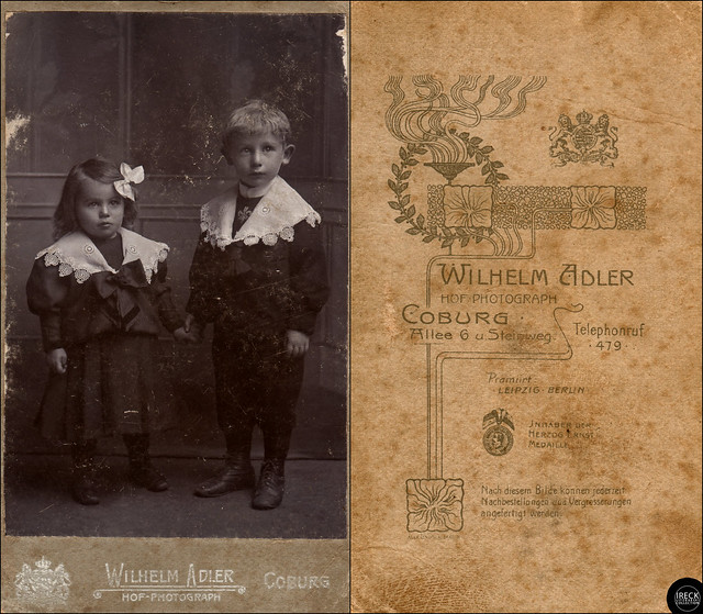 Mädchen und Junge mit Spitzen besetzter Kragen - Hoffotograf Wilhelm Adler in Coburg, ca. 1910