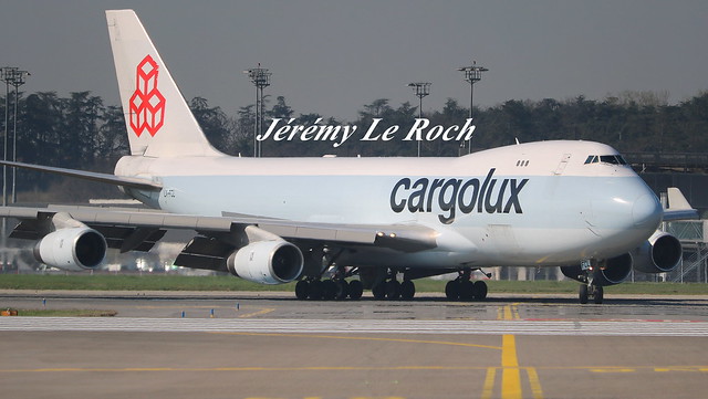 BOEING 747-467FSCD CARGOLUX LX-FCL