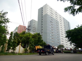 Apartemen Puncak Permai | Apartment complex in Surabaya ...