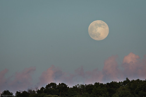 onalaska wisconsin unitedstates us moon sunset moonrise astrophotography
