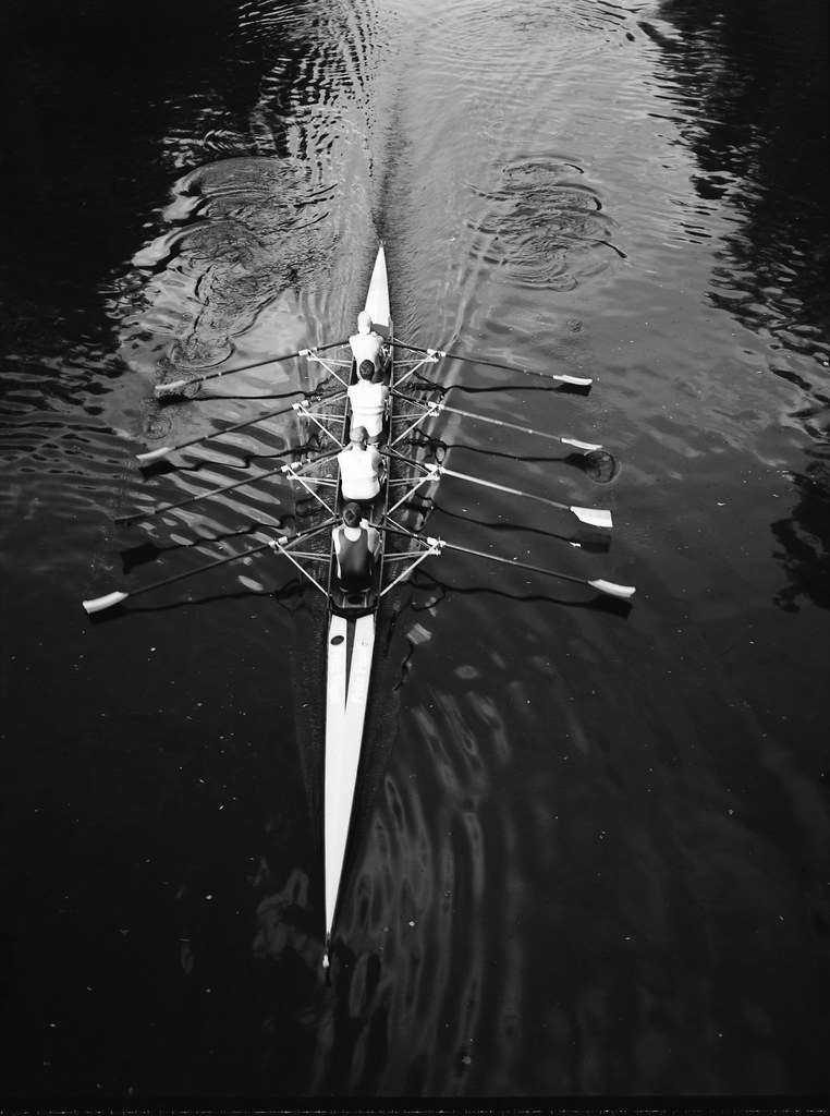Pfs R80 Rowing FujiGS645S_Retro80S_D76 | Flickr
