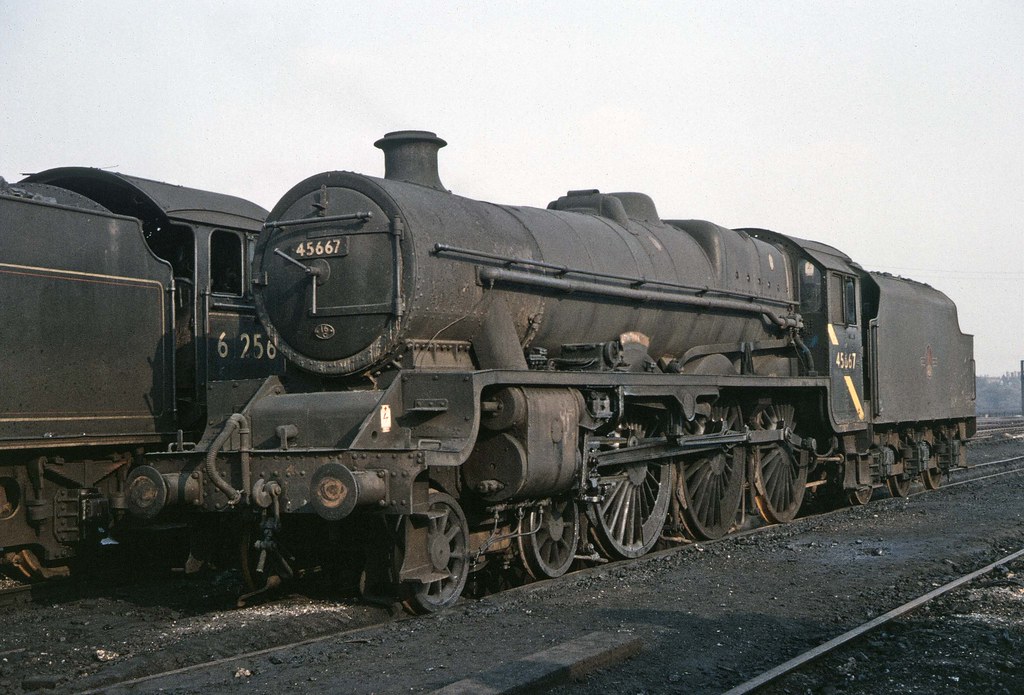 LMS 'Jubilee'4-6-0 at York shed | LMS Stanier 6P 'Jubilee 