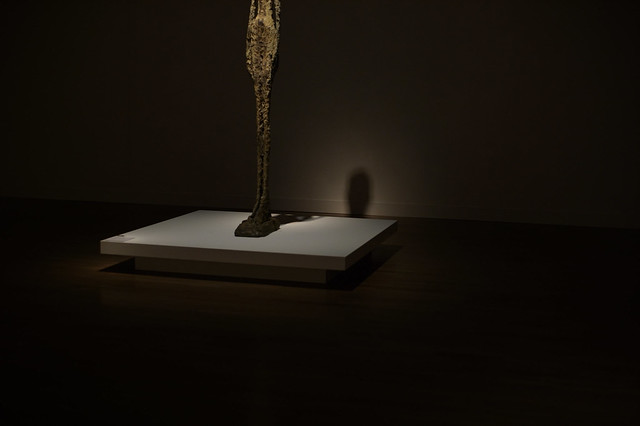 shadow (giacometti's sculpture)