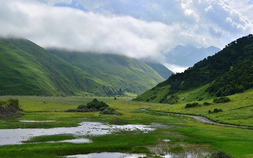 clouds desktop featured georgia grassy kazbegi kazbegiregion mountains sno swamp valley verdant