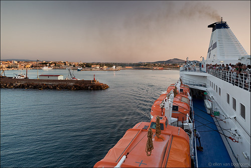 portotorres porto torres sassari sardegna sardinia sardinie italia italy europe island ferry boat view evening light 24105mm