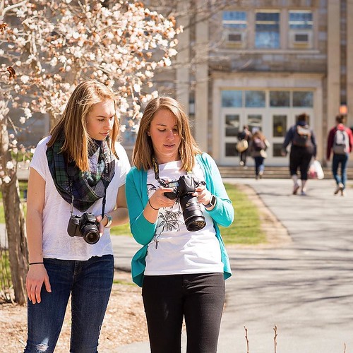 We're looking for photography interns again! Click on our profile link to apply. Intern @np_jenna is pictured here with campus photographer @robsta_gram. #npsocial #newpaltz #npinterns #sunynewpaltz