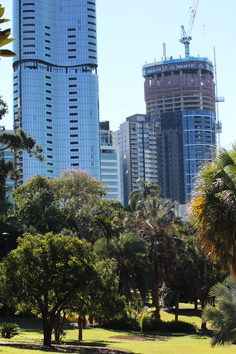 Botanic High Rise High-rise office towers seen from the city botanic gardens… | Flickr