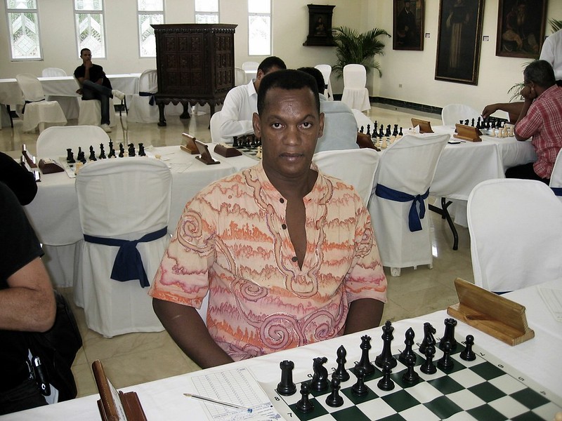 MO 2006.7 065