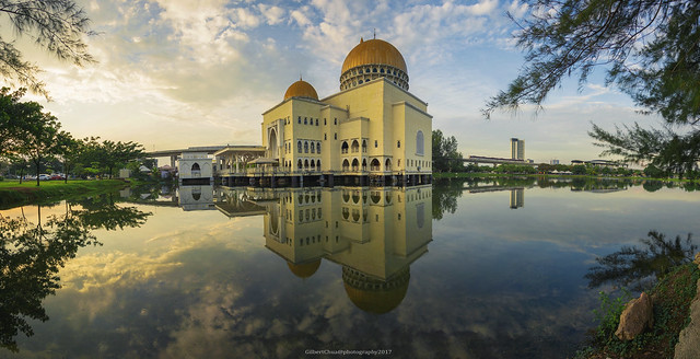 As-Salam Mosque ( Pano )