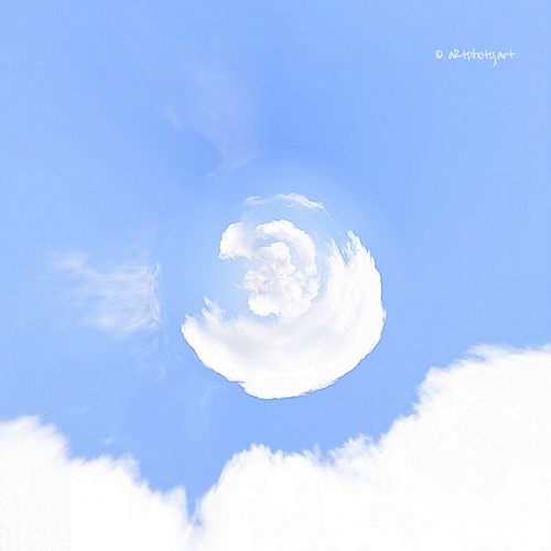 Looking at the sky | by aRtphotojart