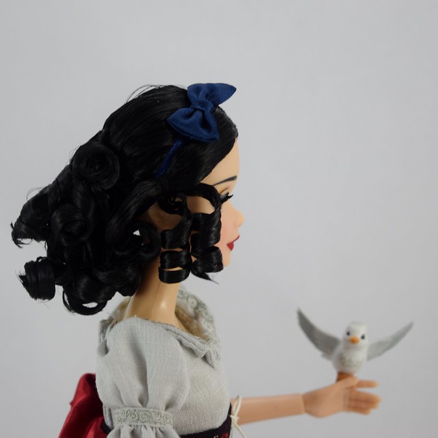 2017 Rags Snow White Limited Edition 17'' Doll - Deboxed - Standing - Portrait Left Side View