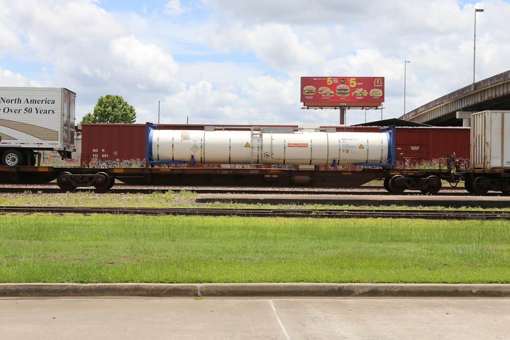 TTAX 555109 A | Andy Tucker | Flickr
