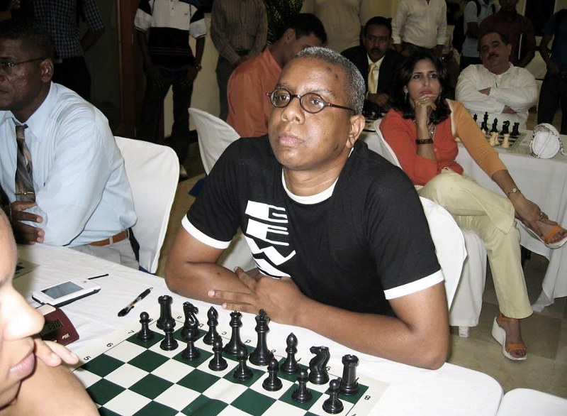 MO 2006.7 035