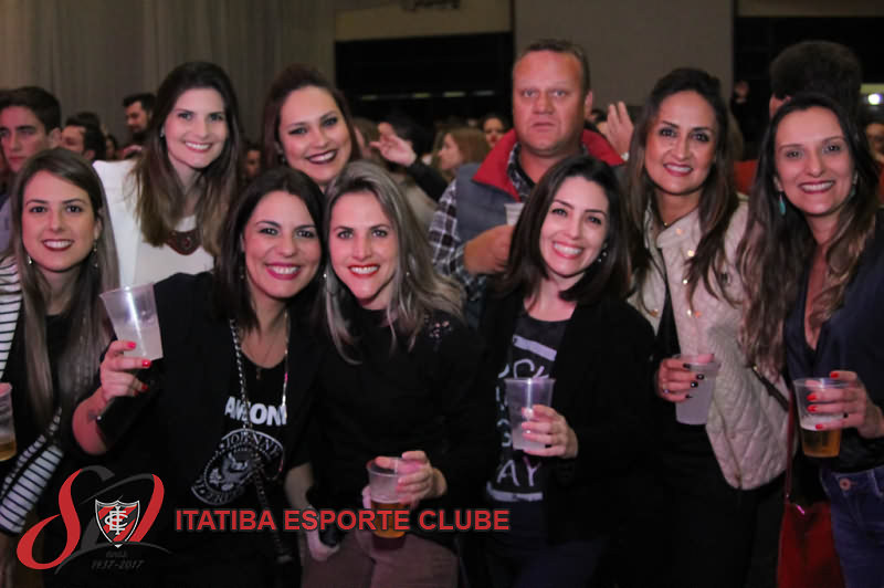 Vitrola Anos 80 - Itatiba E.C.