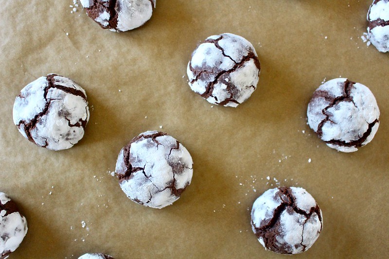 Chocolate Crinkle Cookies - 17