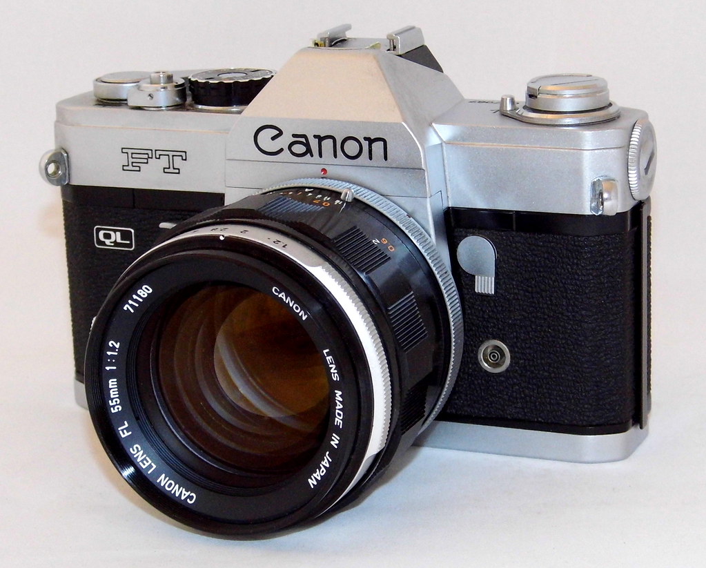 Canon FT QL 35mm camera | The Canon FT QL (for quick 