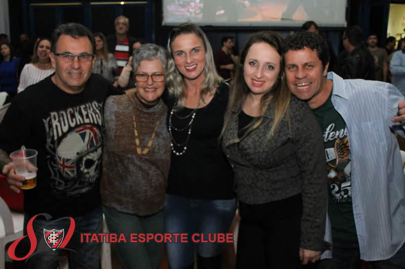 Vitrola Anos 80 - Itatiba E.C.