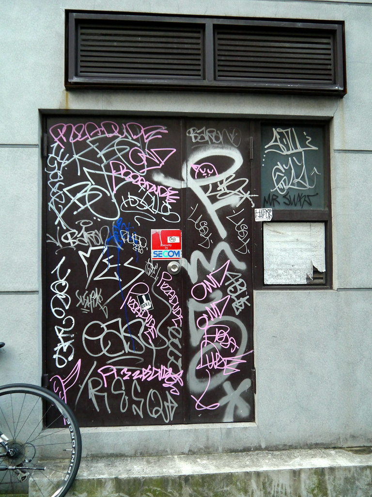 Tokyo graffiti 2013年9月 #108｜本・音楽・ゲーム