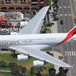 Emirates (A6-EOL)