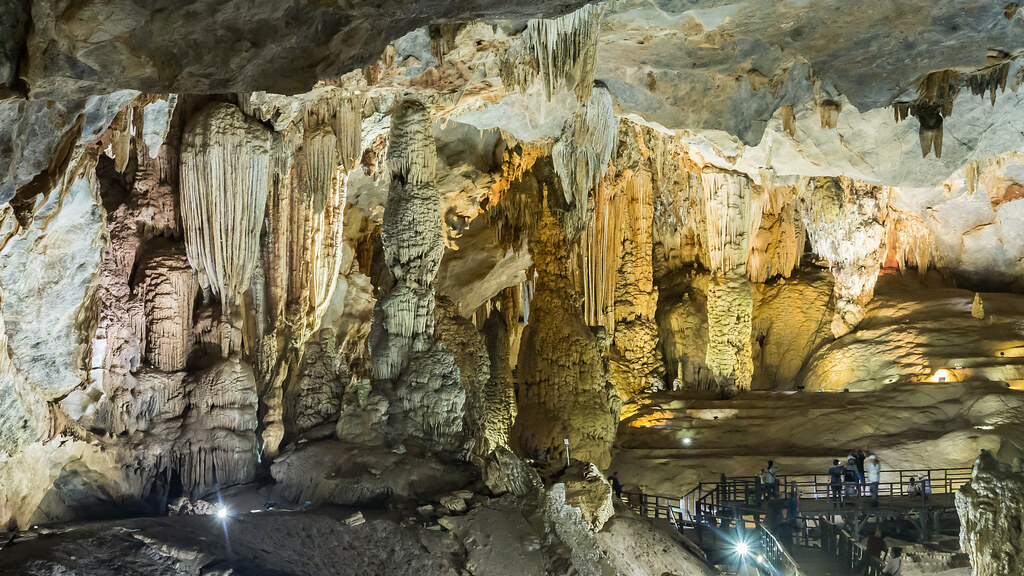 phong-nha-and-paradise-cave-tour