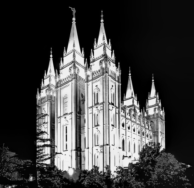 Salt Lake Temple, 50 N Temple, Salt Lake City, Utah, U.S.A. / Architect: Truman O. Angell / Opened: April 6, 1893