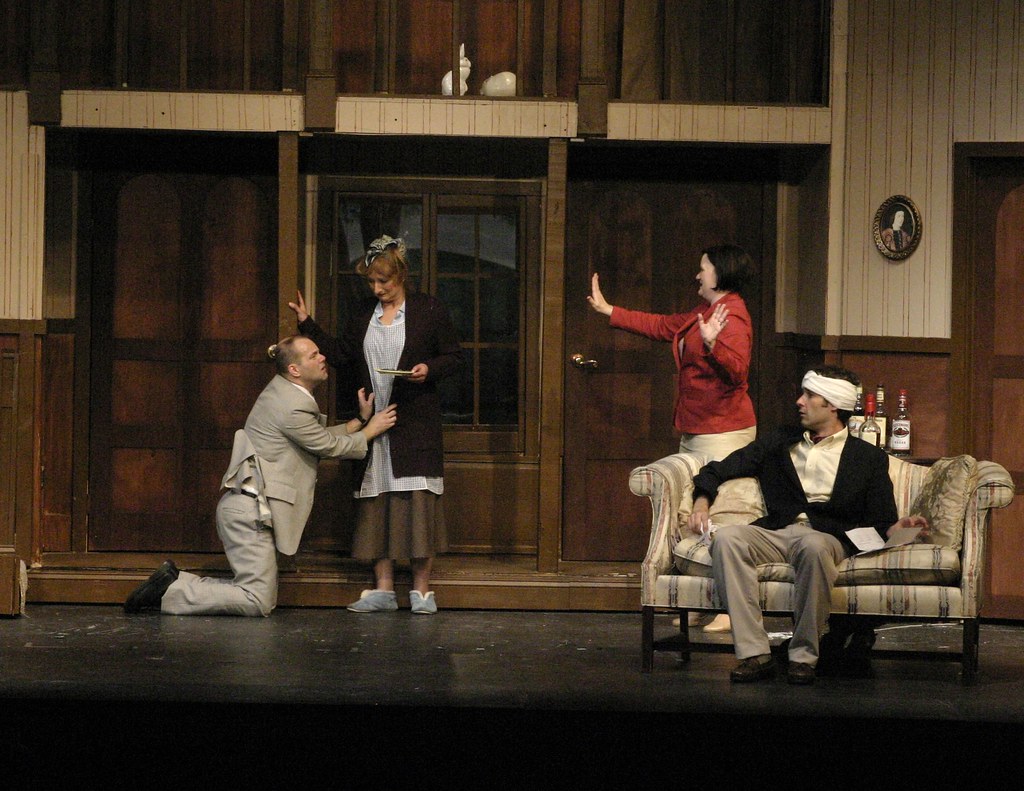 Noises Off | Flickr