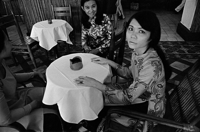 Saigon 1972 - Photo by A. Abbas - Hotel Continental