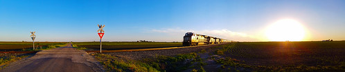 illinois il railroad train sunset ns norfolksouthern panorama lostant crops grain crossing