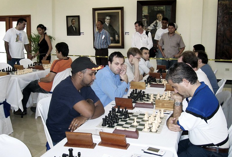 MO 2006.7 073