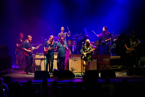 Tedeschi Trucks Band w/ The Wood Brothers