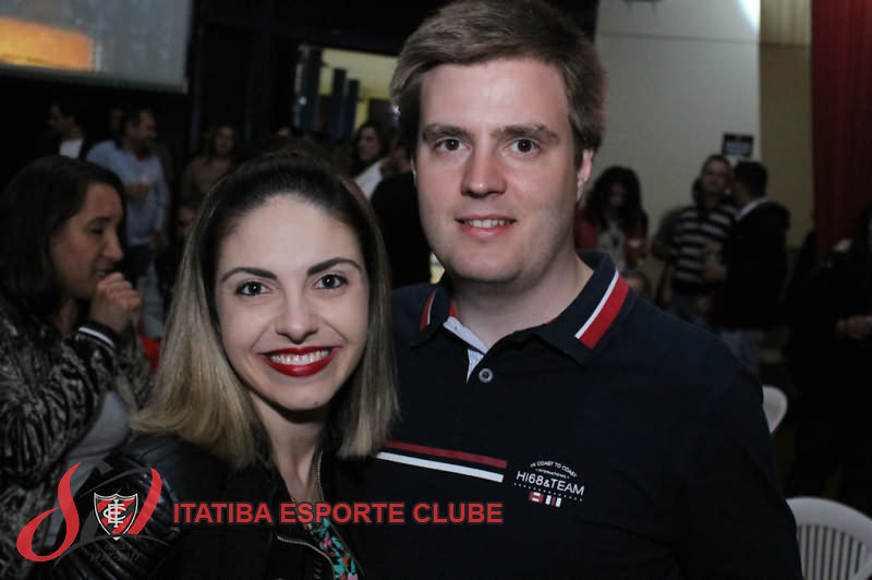Vitrola Anos 80 - Itatiba E.C.