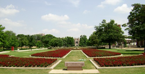 oklahoma normanoklahoma universityofoklahoma ou southoval ousouthoval universityofoklahomasouthoval oucampus universityofoklahomacampus bizzellmemoriallibrary universityofoklahomatimecapsule outimecapsule campus universitycampus collegecampus