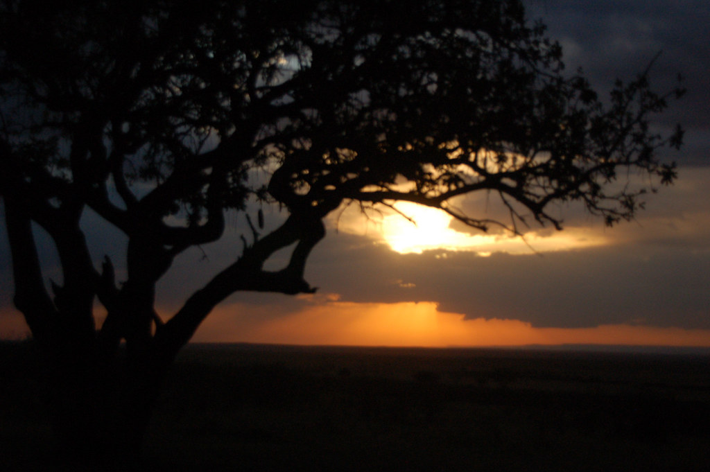 Sunsetting over Kenya. Photo by Tim Cronin/CIFOR cifor.org blog.cifor.org If...