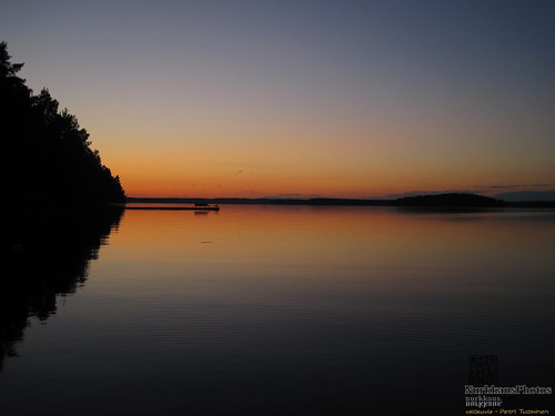 lake järvi kyrösjärvi ilta evening night yö auringonlasku sunset finland
